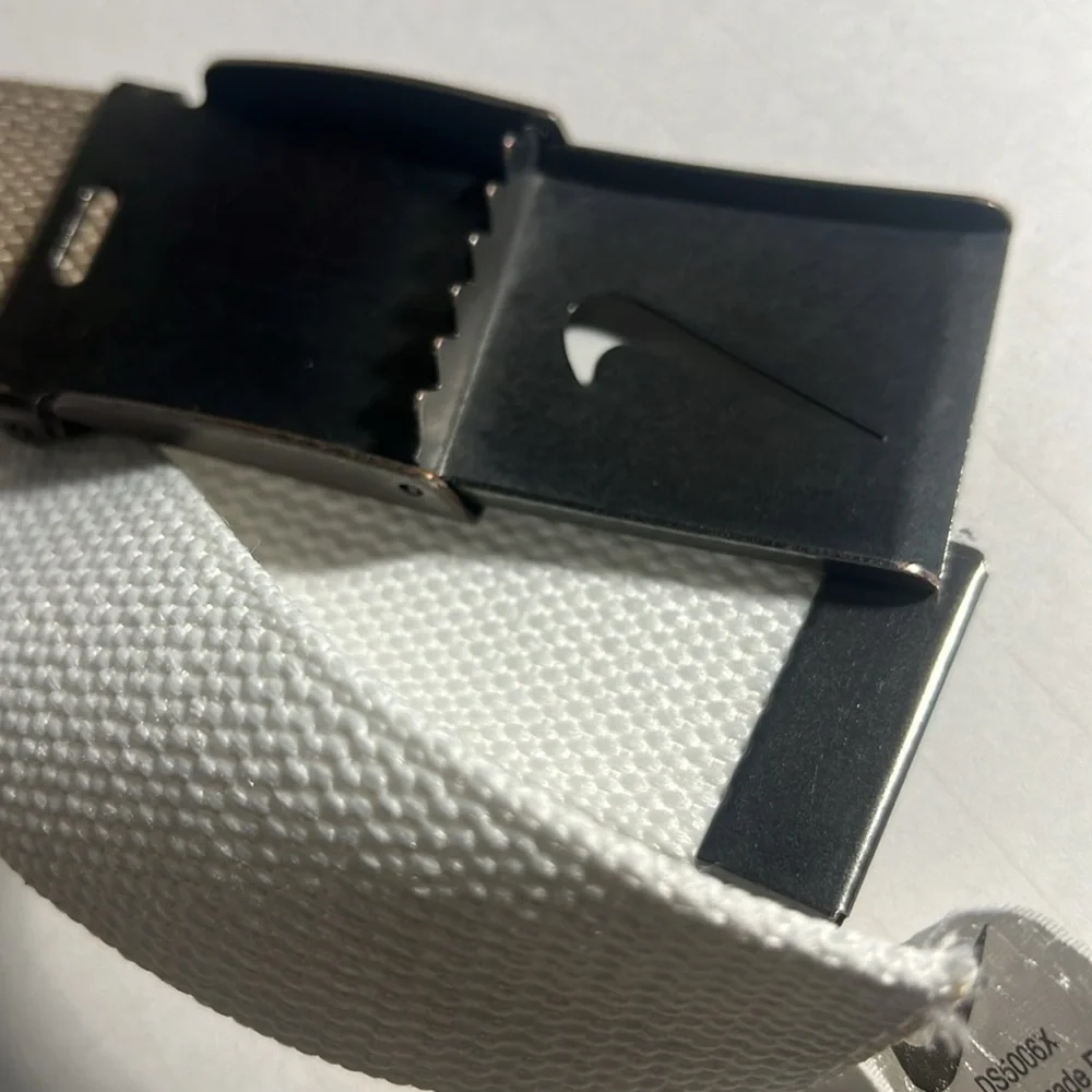 Bundle fabric Nike belts white and tan